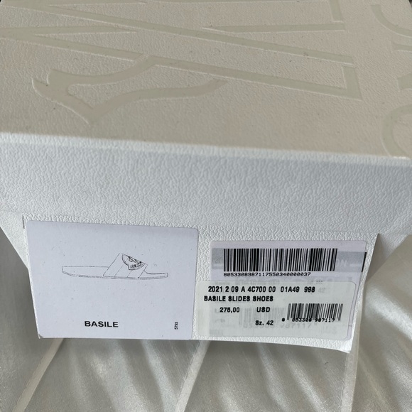 Moncler slides men size 42 US9 - Picture 4 of 6